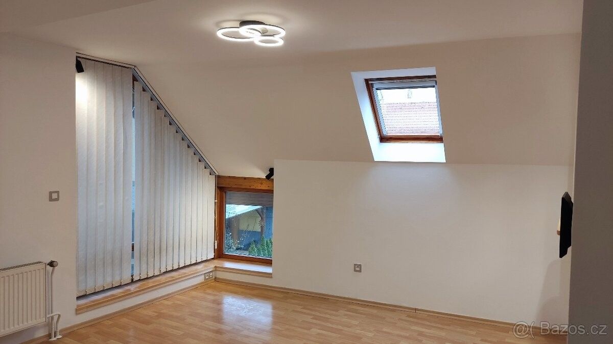 Pronájem byt - Sedlčany, 264 01