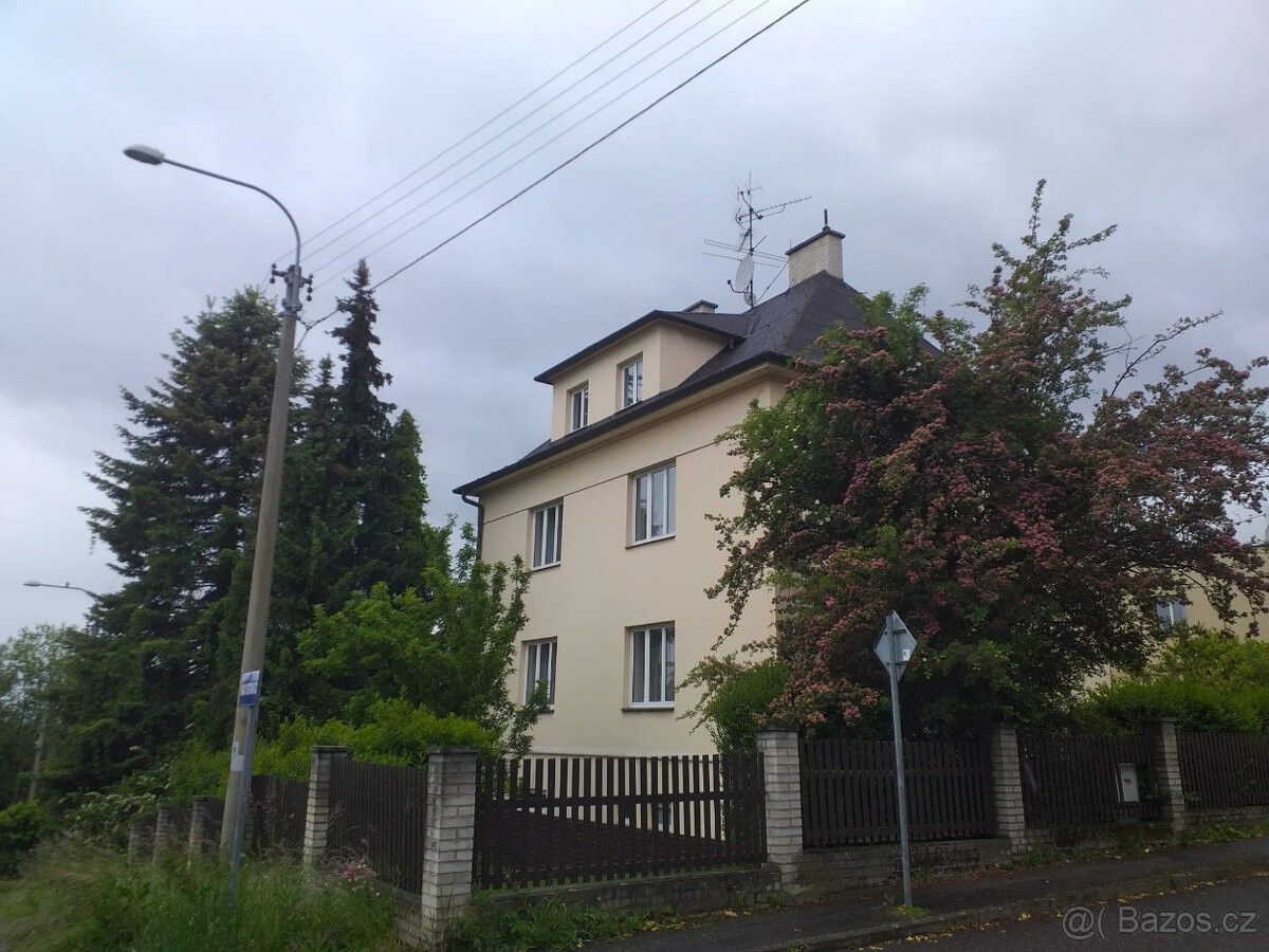 Rodinné domy, Ostrava, 710 00 - 2