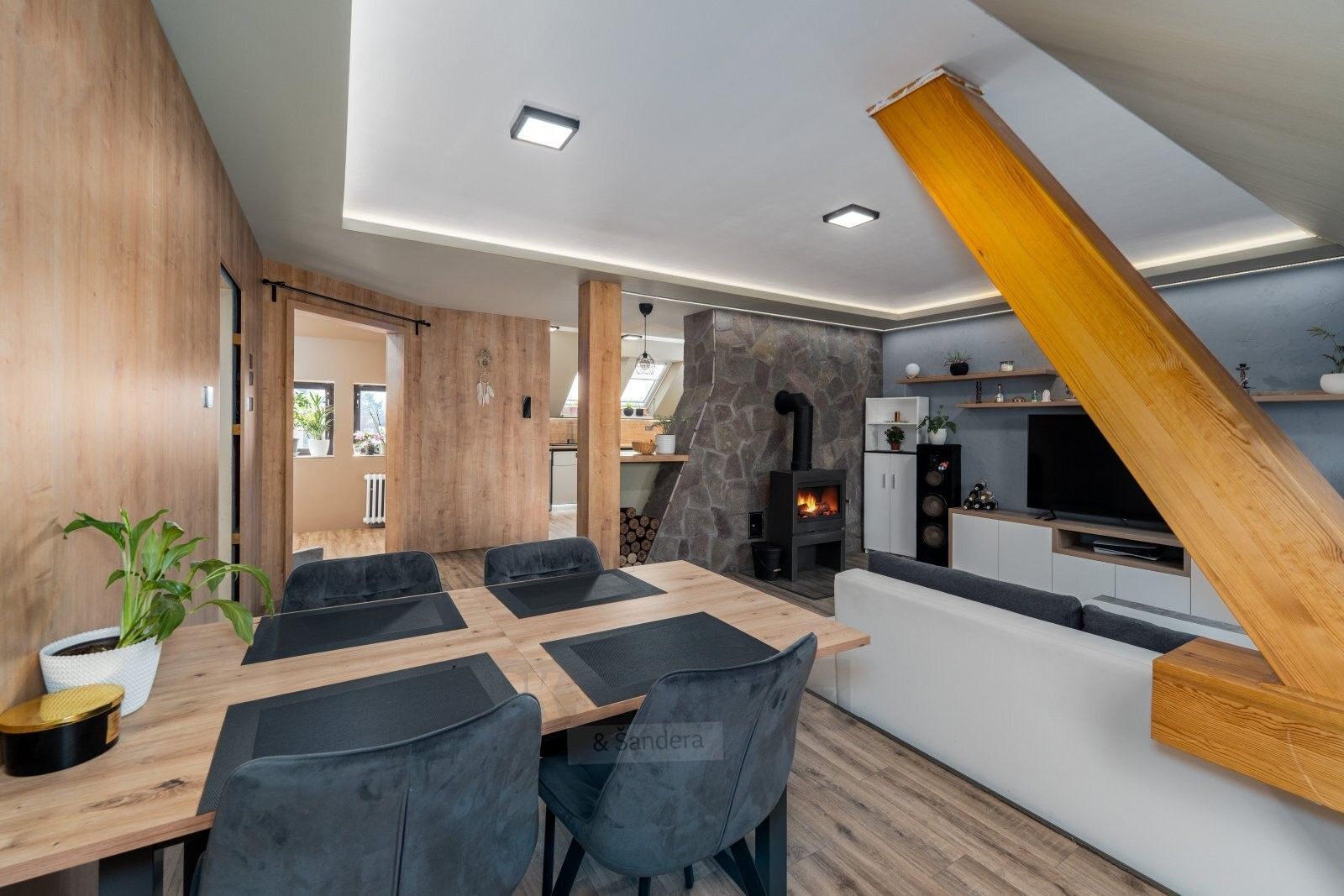 4+1, tř. Čsl. legií 666, České Budějovice 5, 145 m² - 2