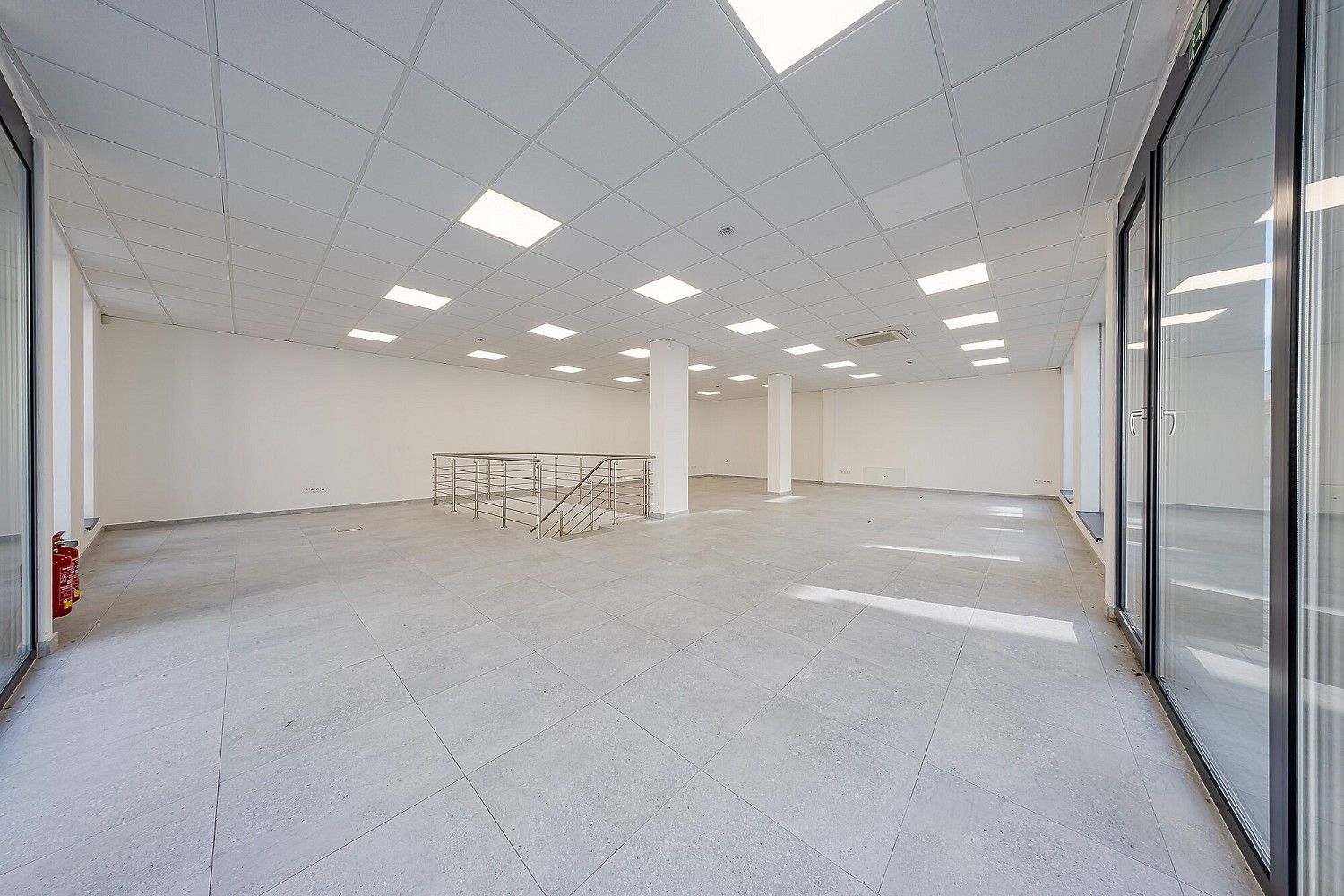 Obchodní prostory, Uherský Brod, okres Uherské Hradiště, Zlínský kraj, 137 m² - 1