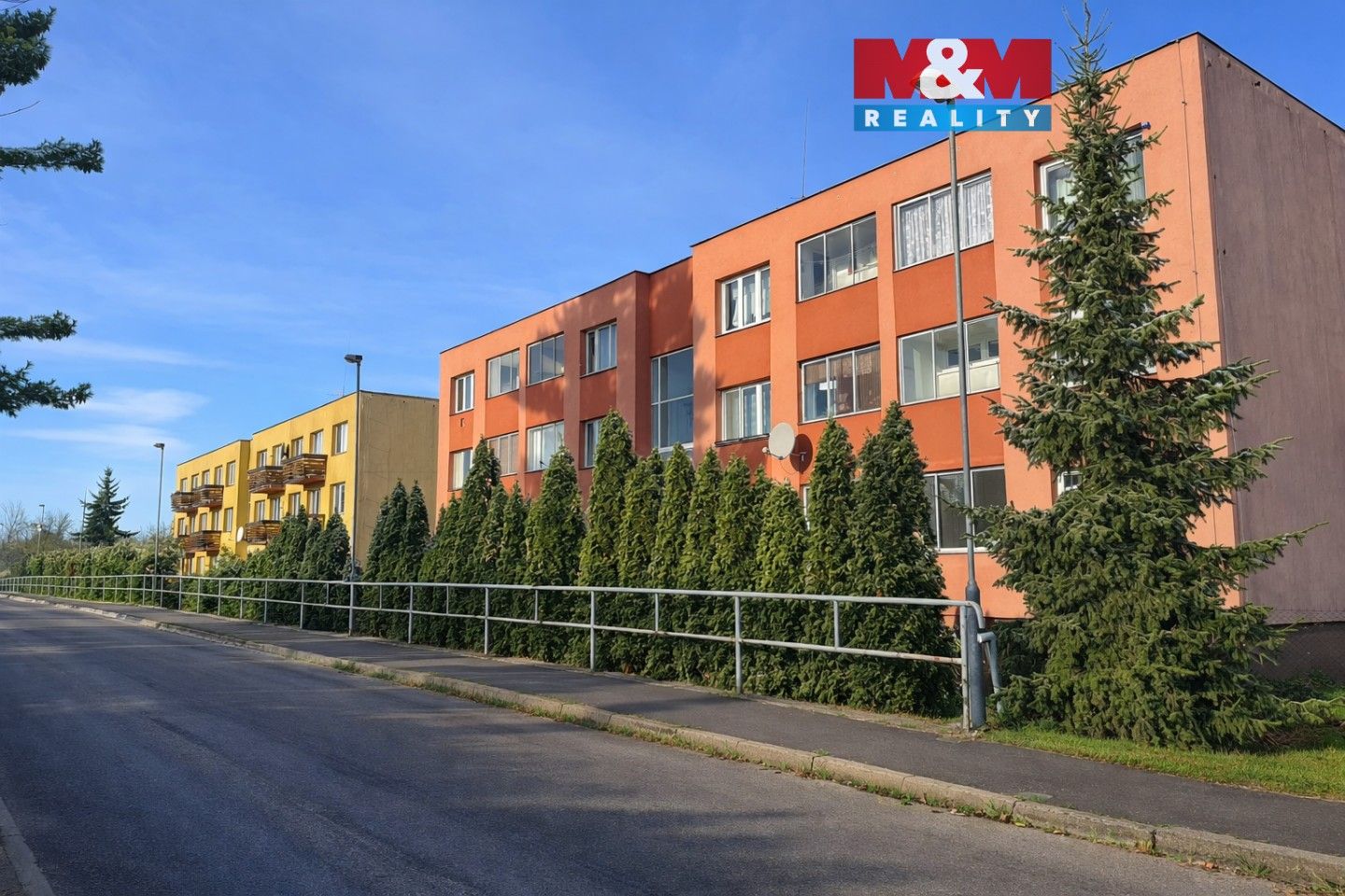 2+1, Revoluční, Měšice, 42 m²