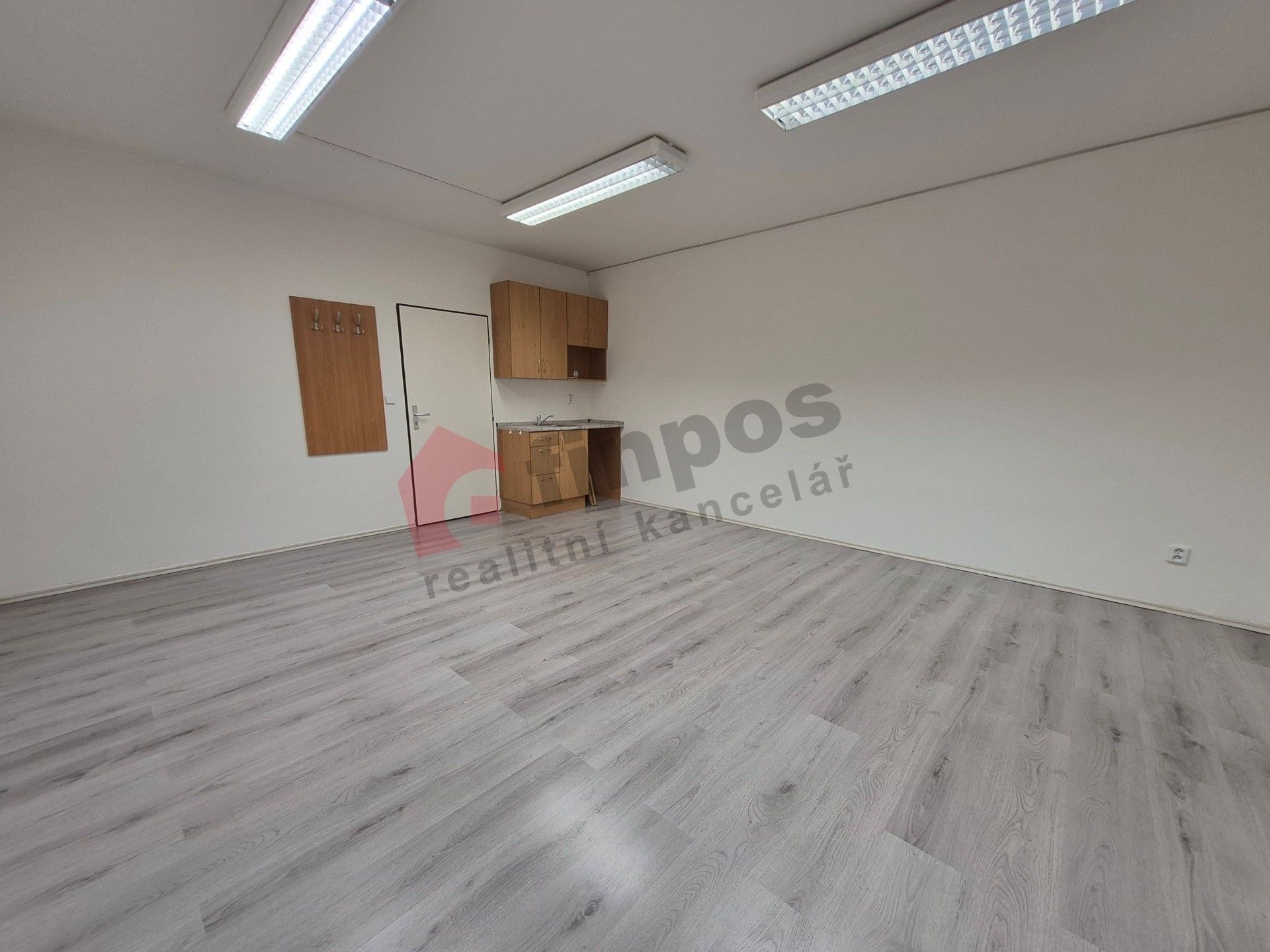 Kancelář · 50 m² · Ringhofferovo náměstí 550, Kamenice - 4