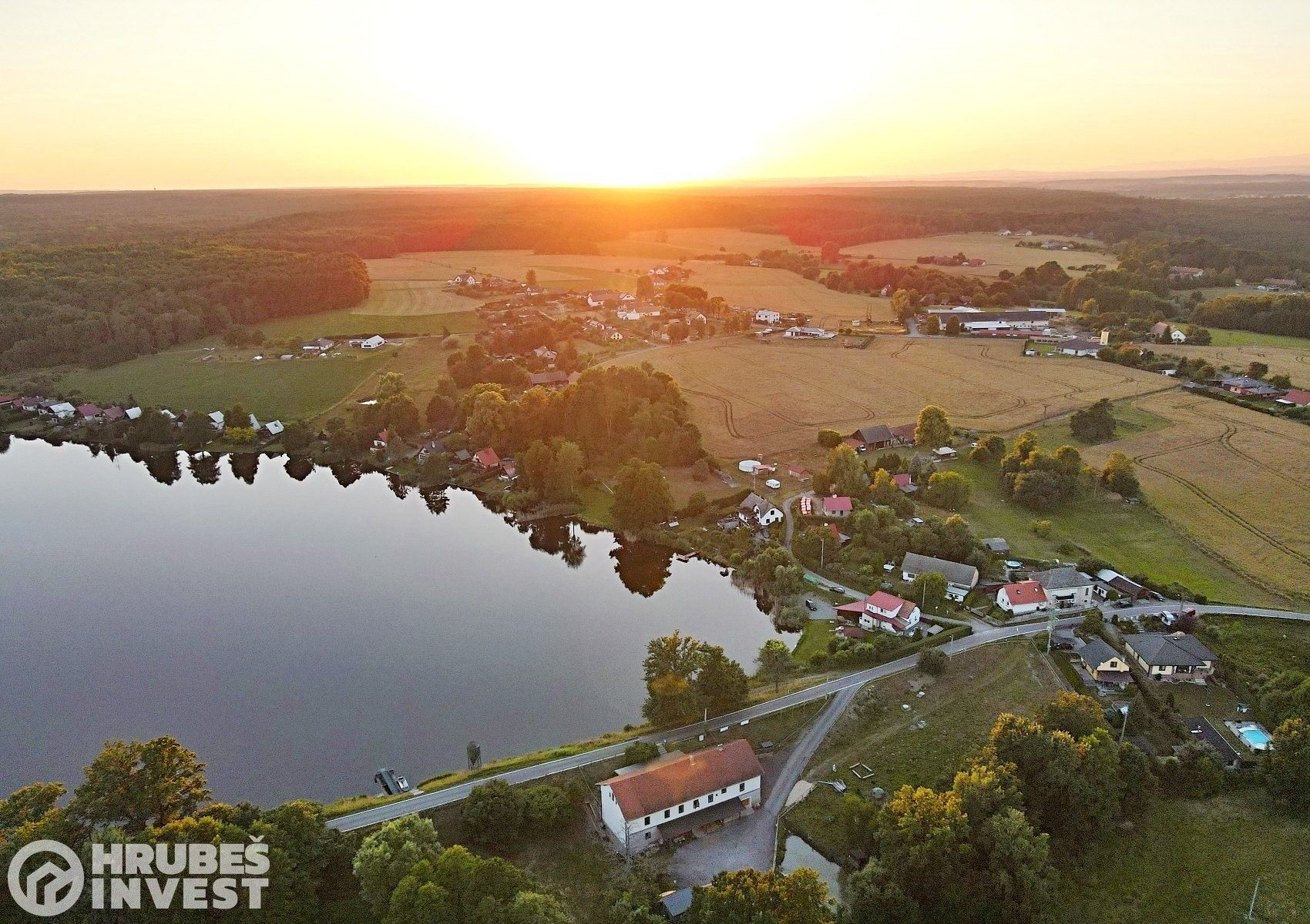 Prodej rodinný dům - Nová Ves, 278 m²