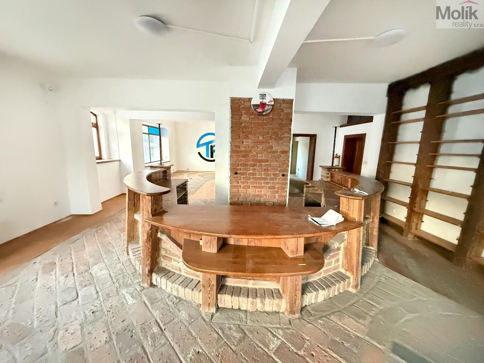 Pronájem obchodní prostory - Tyršova, Osek, 150 m²