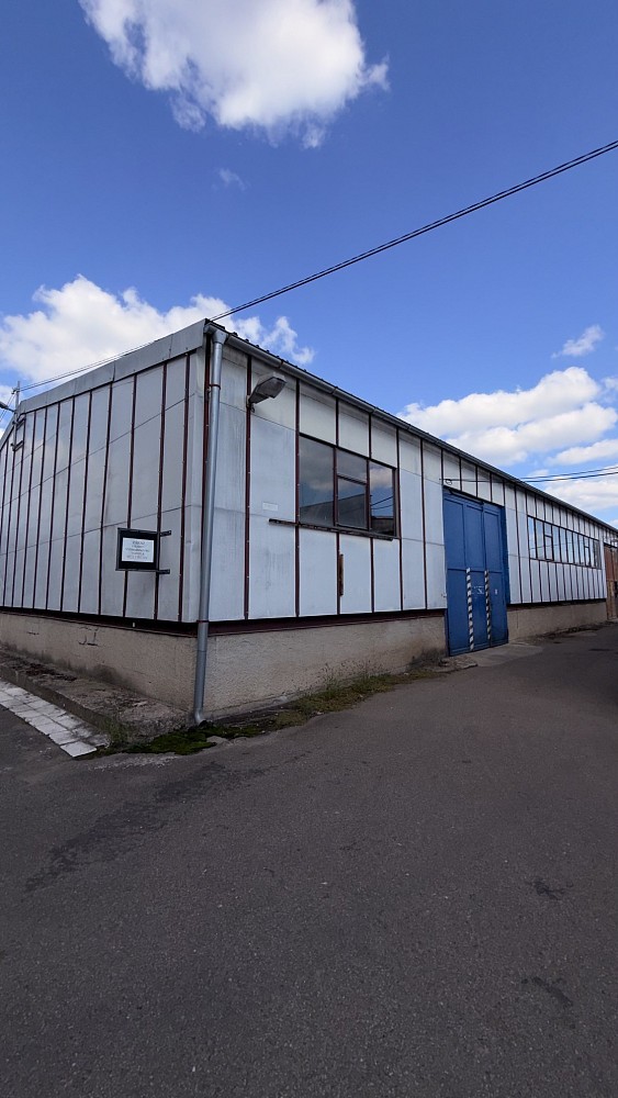 Sklad, 427 m²