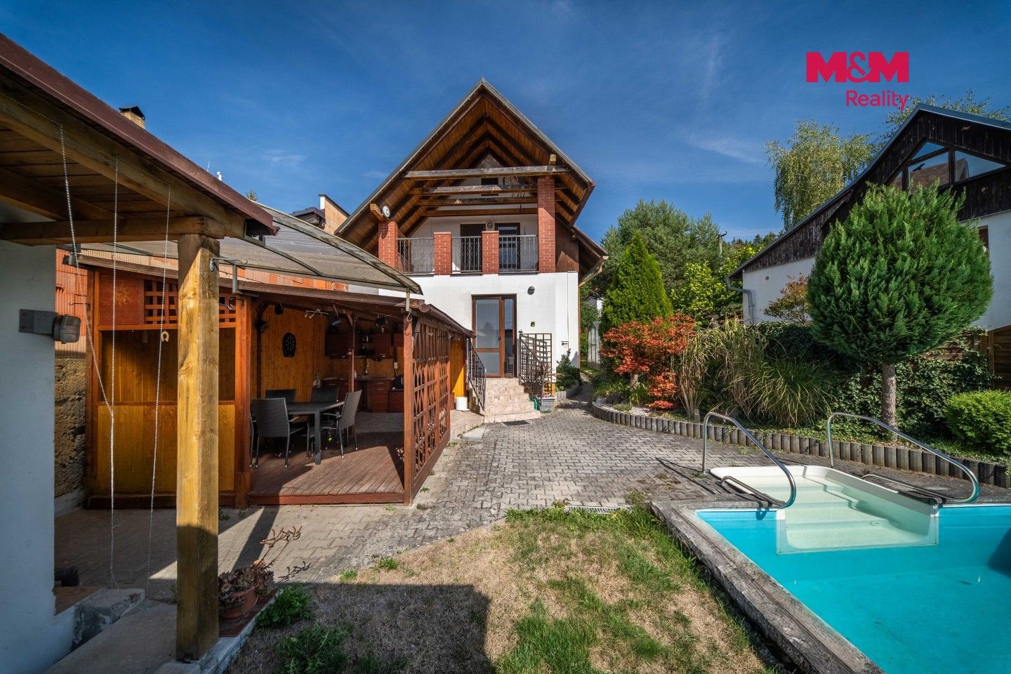 Hiša, 112 m², zemljišče 368 m²