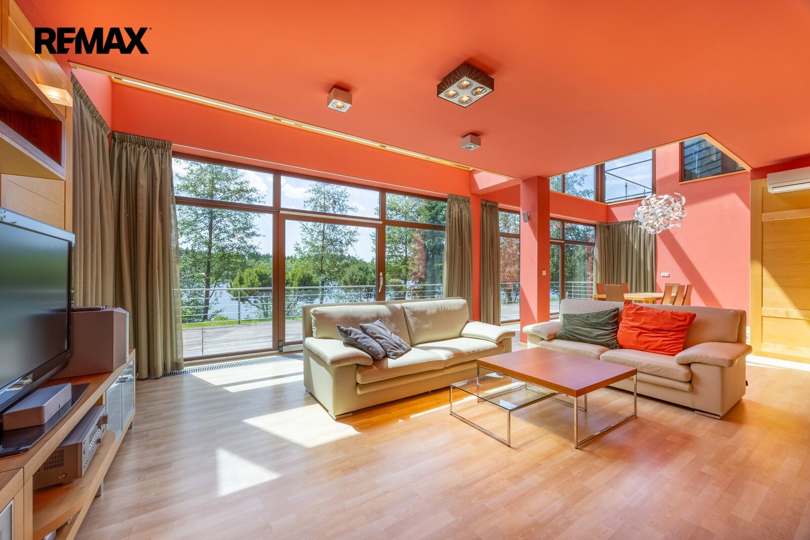 Rodinný dům, 238 m²
