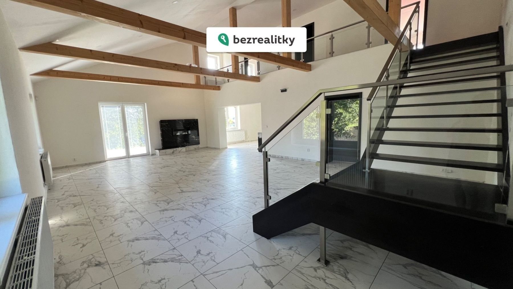 Prodej rodinný dům - K Holotovci, Orlová, 340 m²