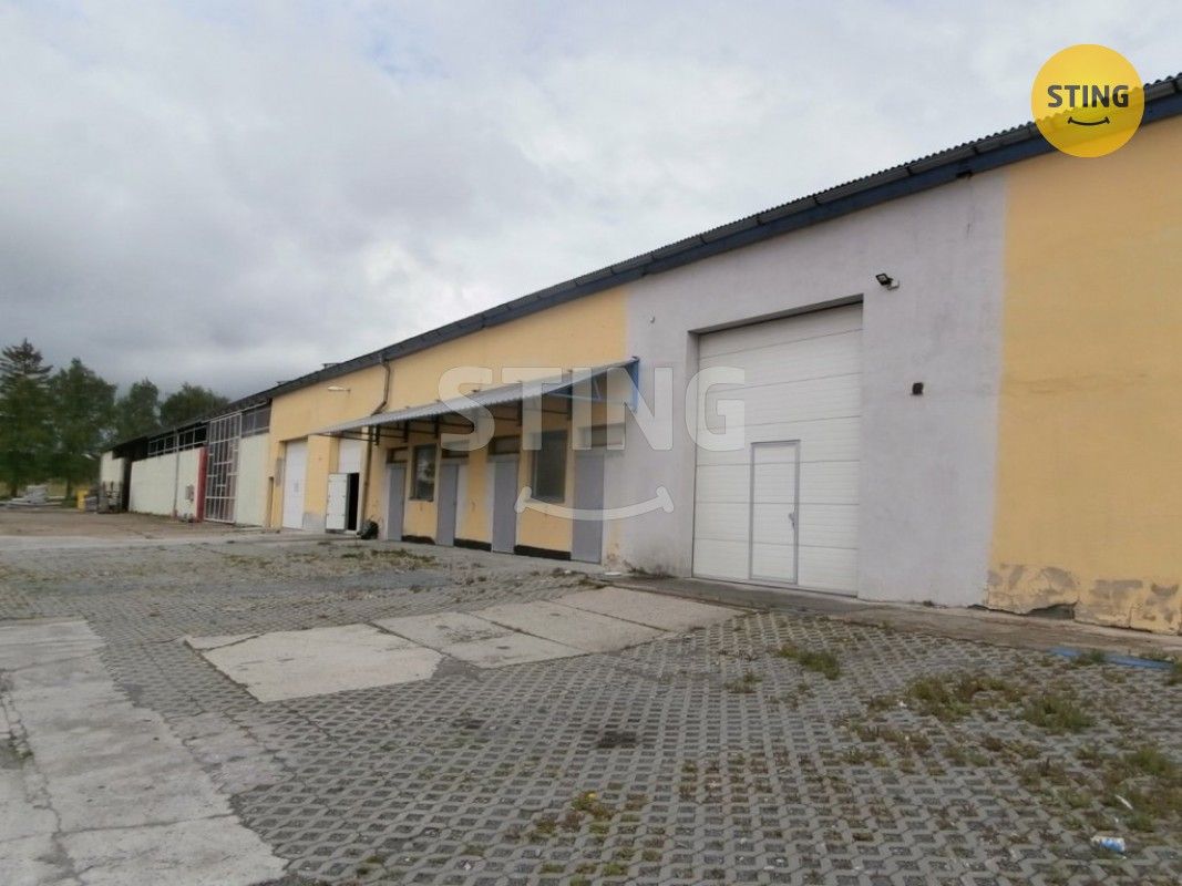 Sklady, U Stadionu, Bruntál, 87 m²