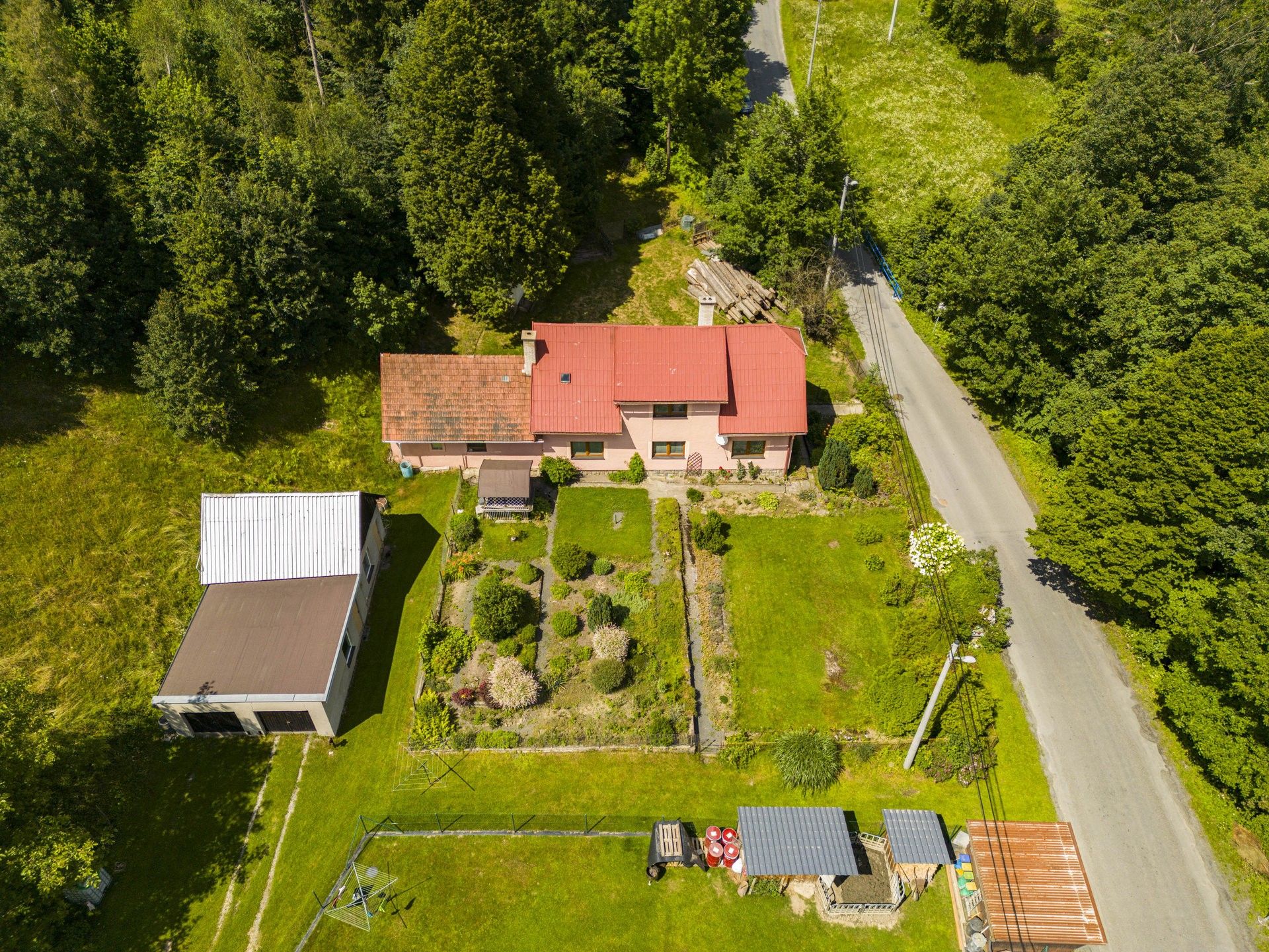 Prodej rodinný dům - Prostřední Bečva, 350 m²