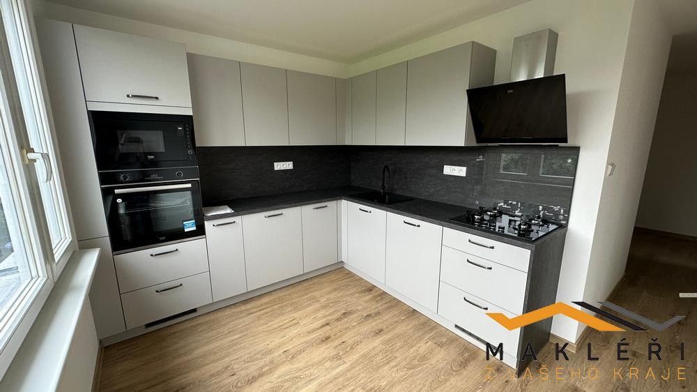 3+1, Pomněnková  , Trutnov, 65 m²