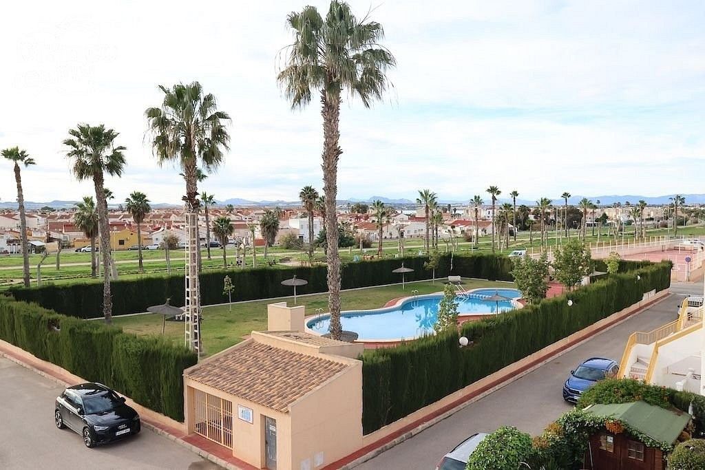 Prodej rodinný dům - Torrevieja, ES, 90 m² - 2