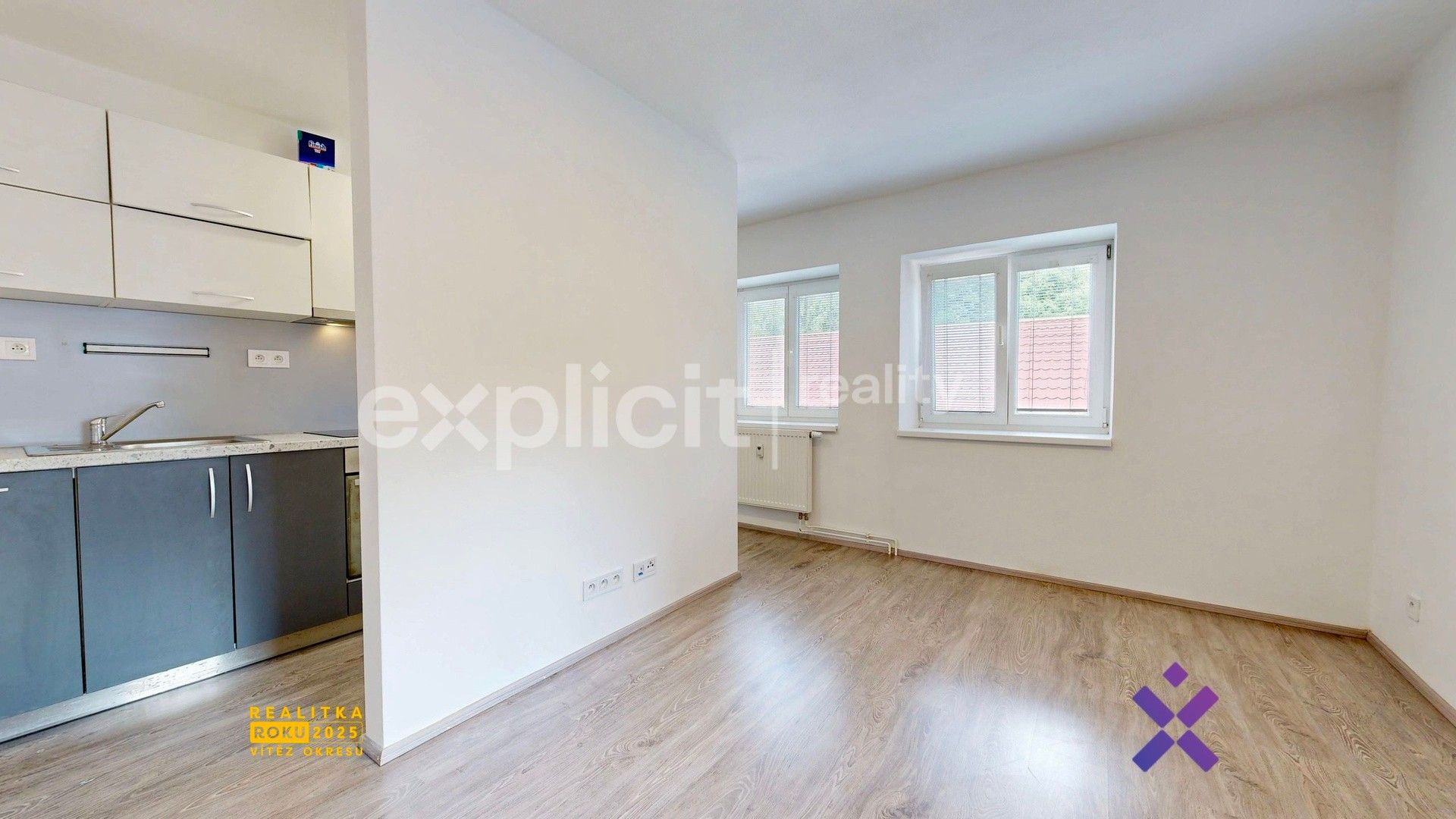 2+kk, U sklárny, Strání, 38 m² - 1
