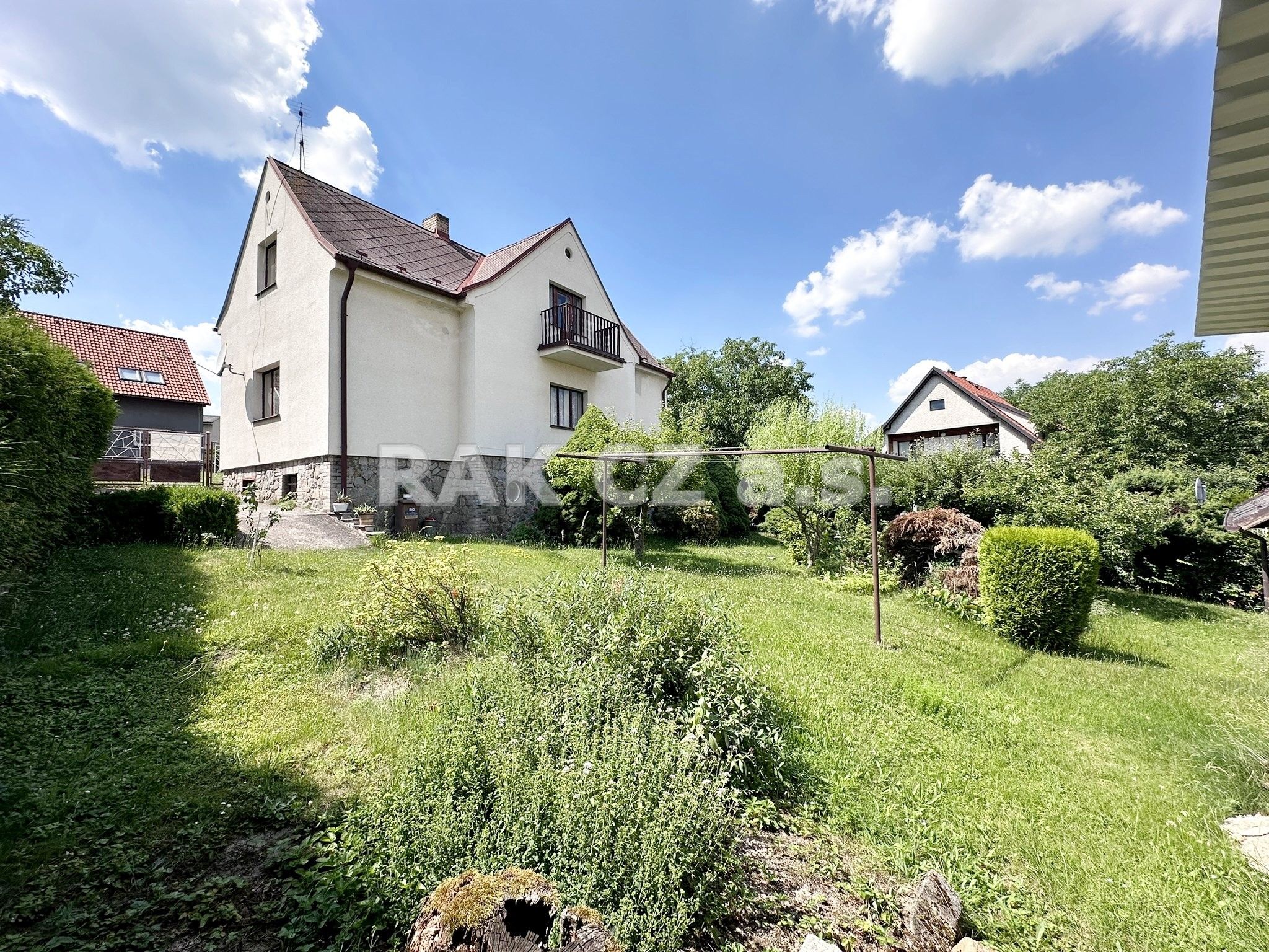 Rodinné domy, Dobříšská, Mníšek pod Brdy, 195 m² - 1