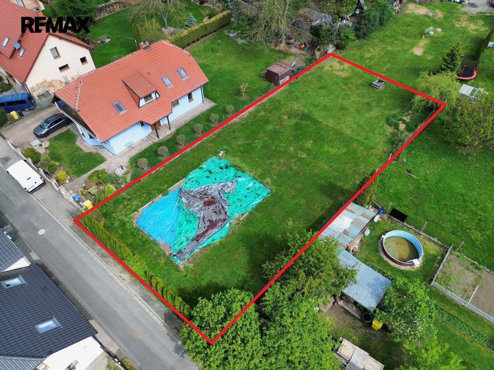 Pozemek pro bydlení, 833 m²