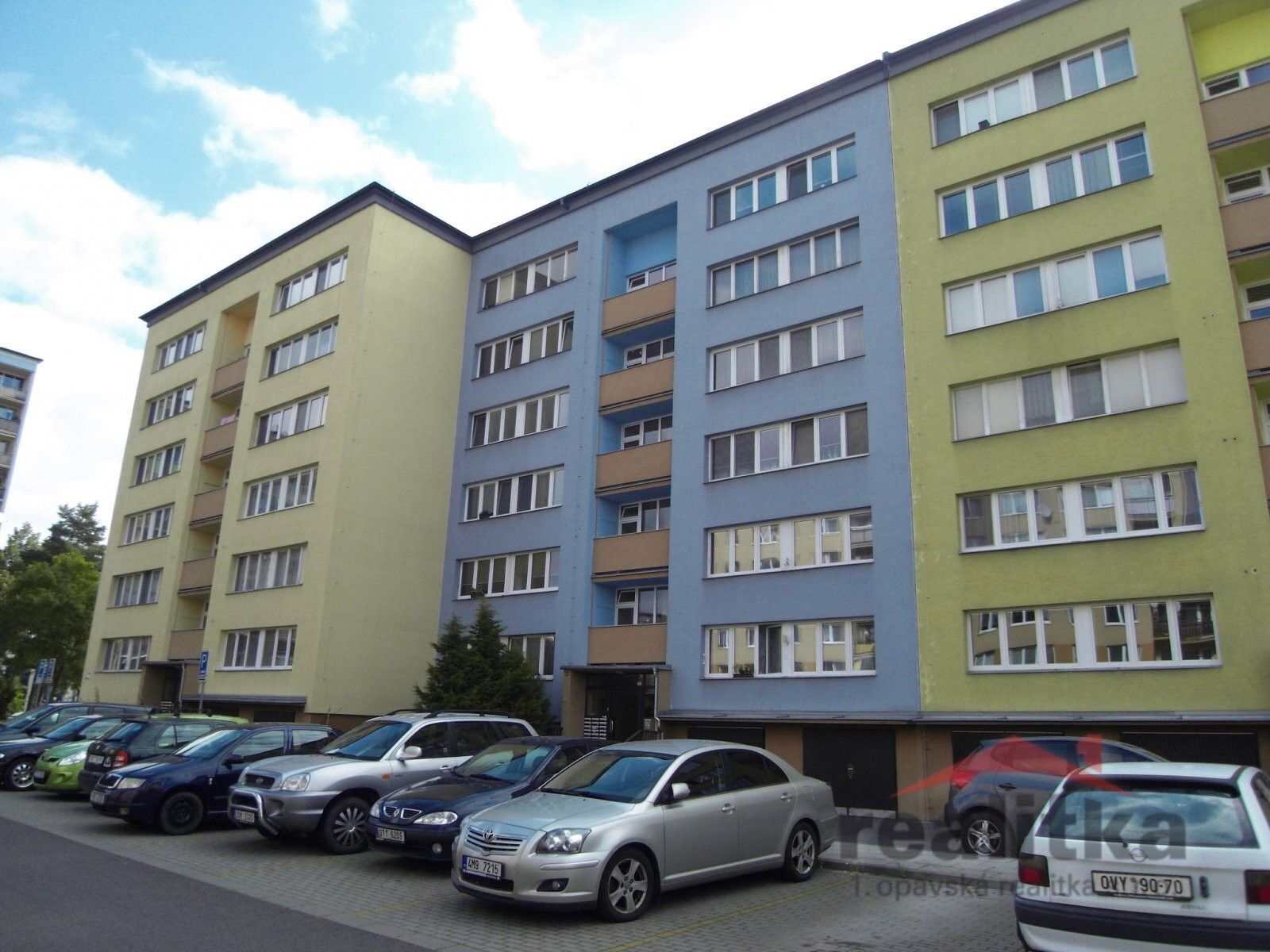 Prodej byt 1+1 - Holasická, Opava, 36 m²