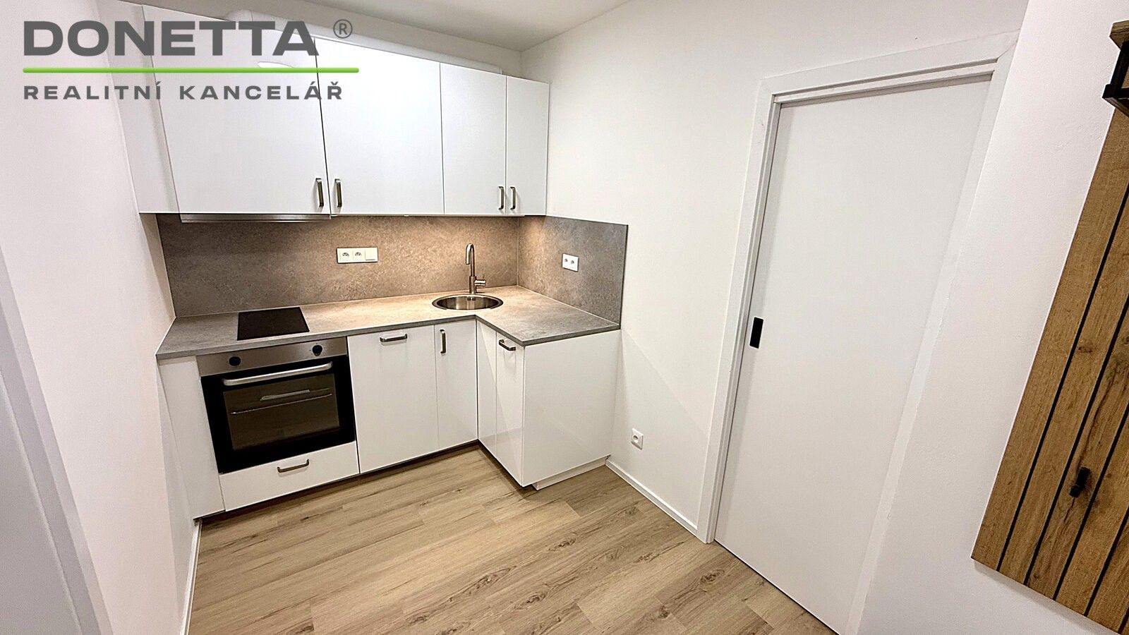 2+kk, Truhlářská 254, Hradec Králové Věkoše, 42 m² - 2