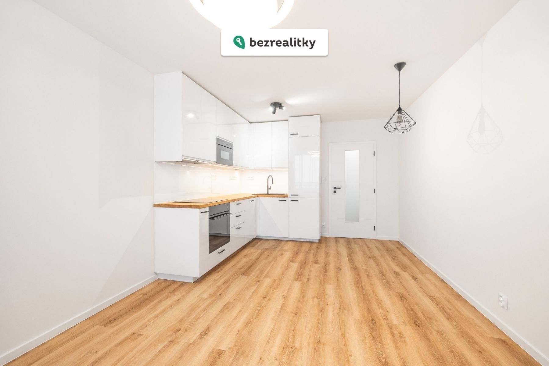 Prodej byt 4+kk - Bachova 1589, Praha, 74 m²