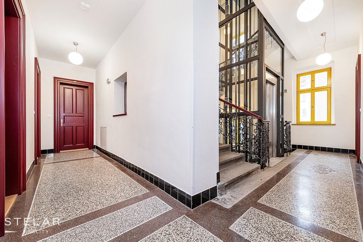 Obchodní prostory · 137 m² · Praha - Smíchov, okres Praha 5, Hlavní město Praha - 3