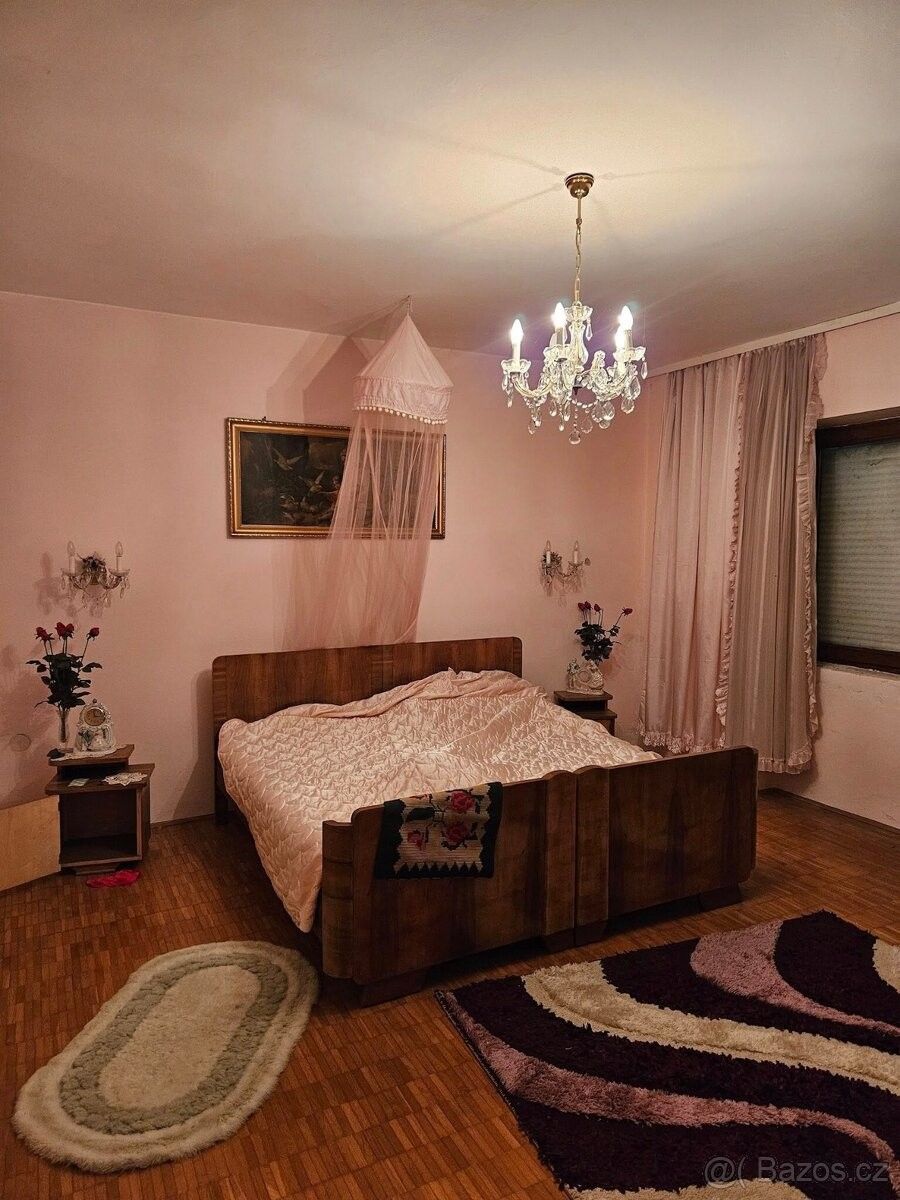 Rodinný dům · 987 66, Zahraničí - 4