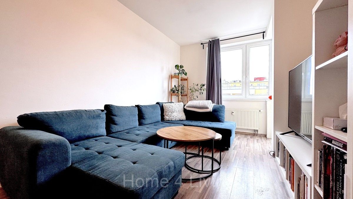 Pronájem byt 3+kk - Pod Harfou, Praha, 70 m²