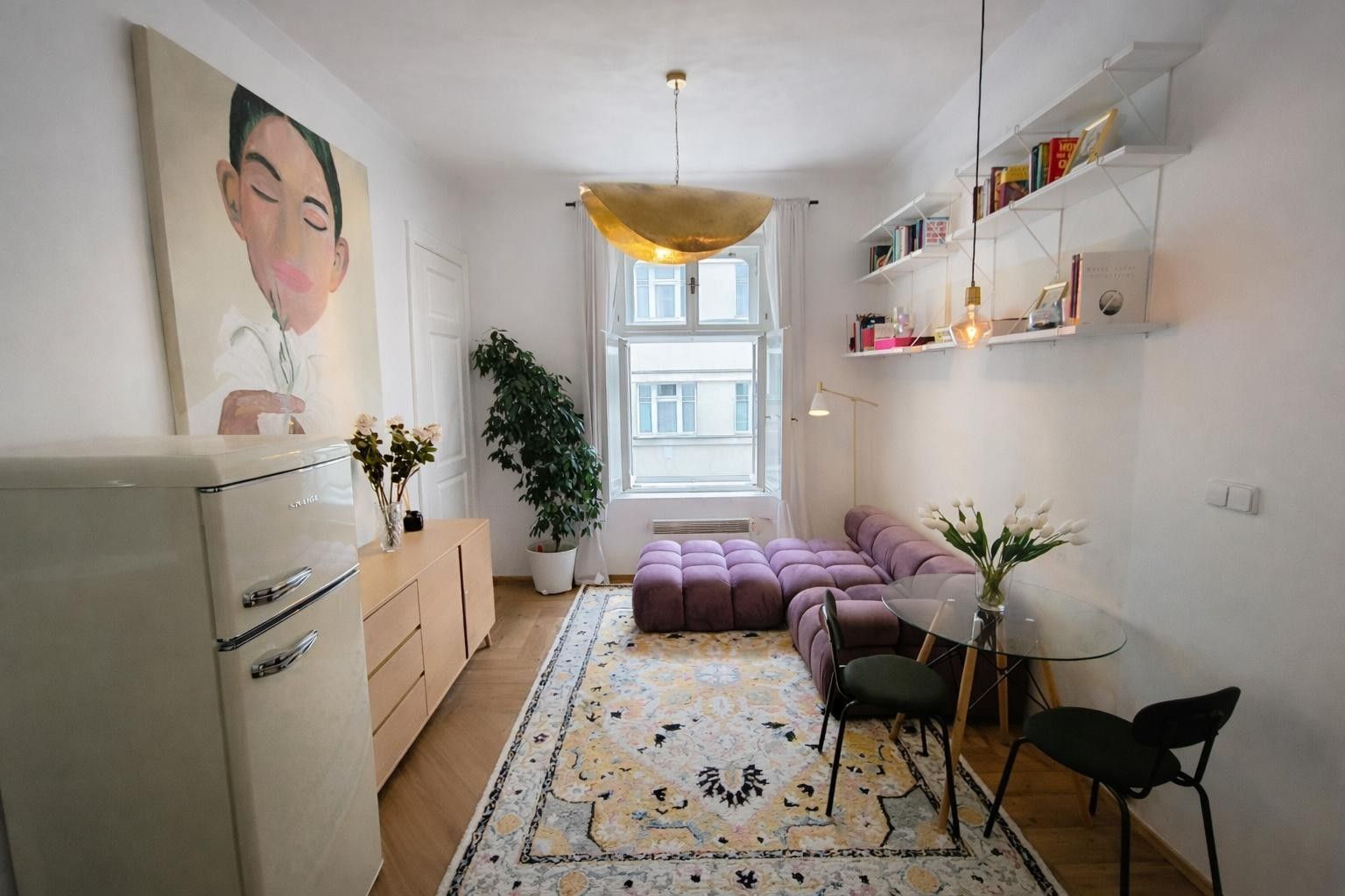 Prodej byt 2+kk - Krymská, Praha, 41 m²