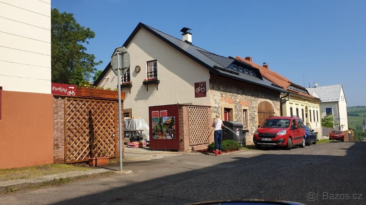 Prodej restaurace - Jiřetín pod Jedlovou, 407 56