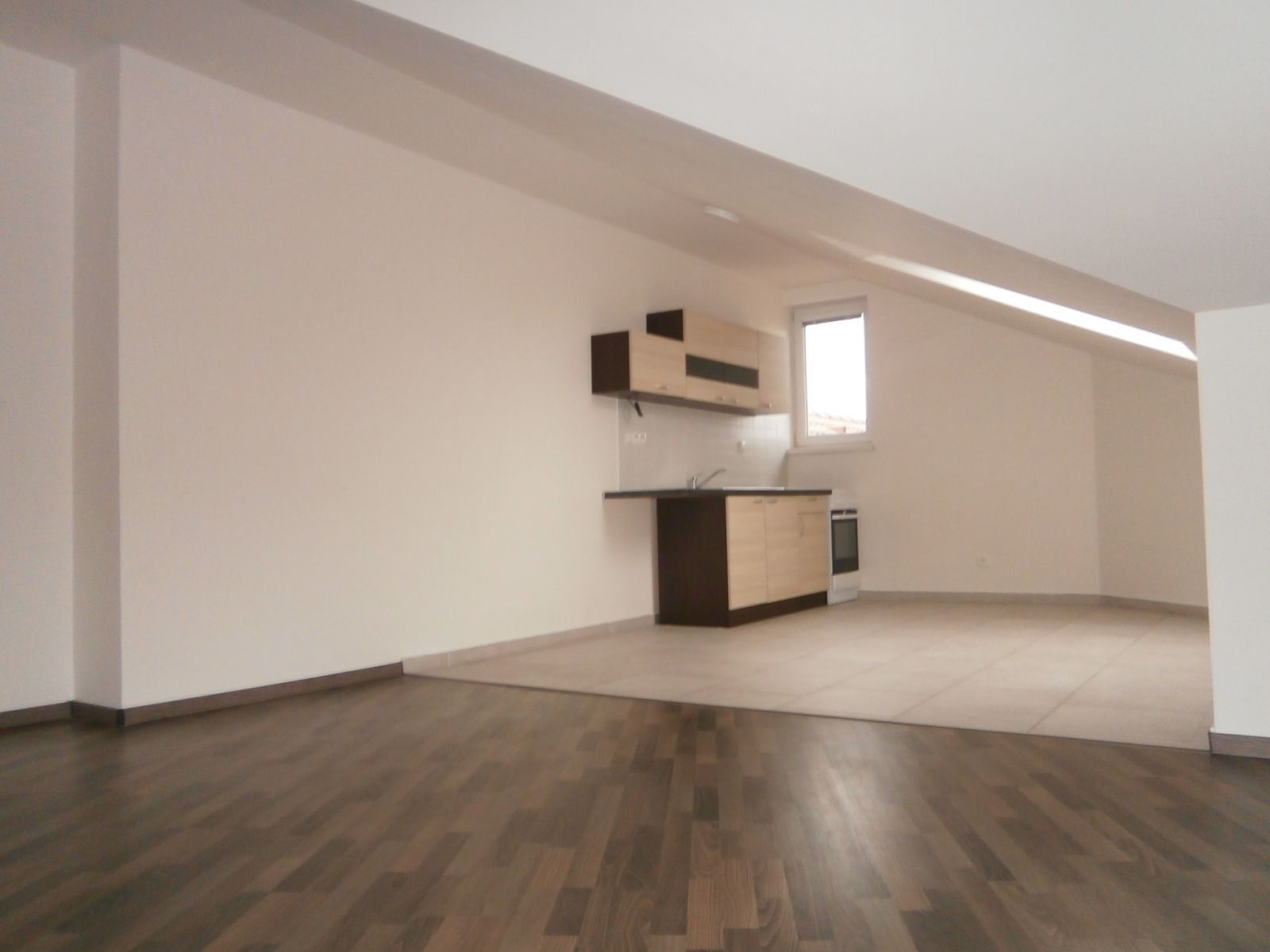 Pronájem byt 2+kk - Myslivecká, Rychvald - Rychvald, Moravskoslezský kraj, 70 m² - 5