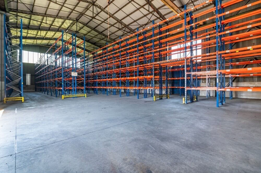 Sklad · 4 438 m² · Sosnová - 3