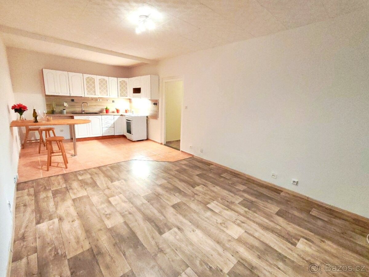 Byty, Ostrava, 702 00