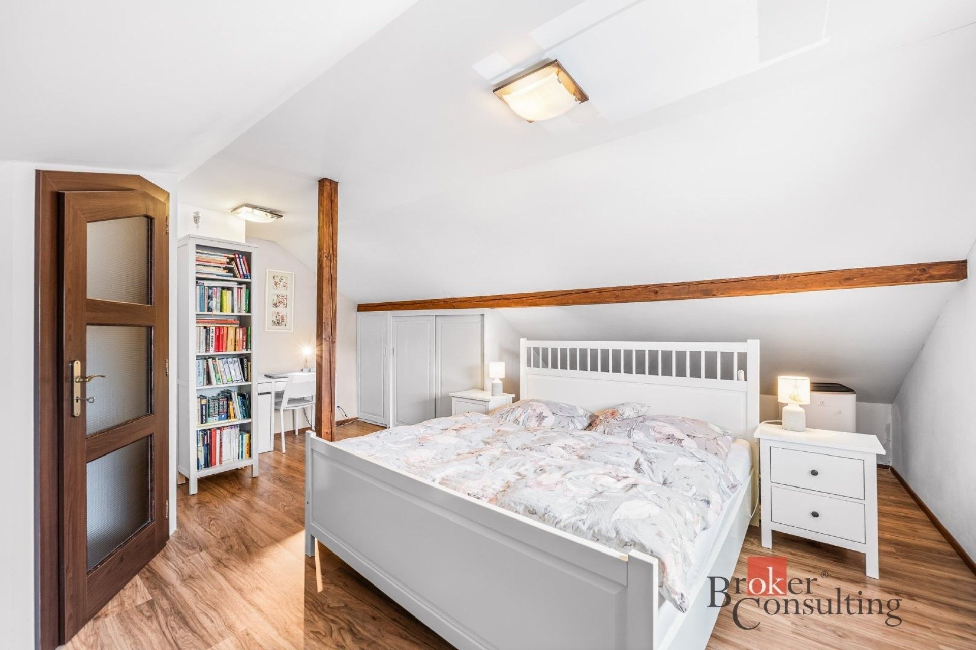 3+kk, Na Dolíkách, Plzeň, 86 m² - 1
