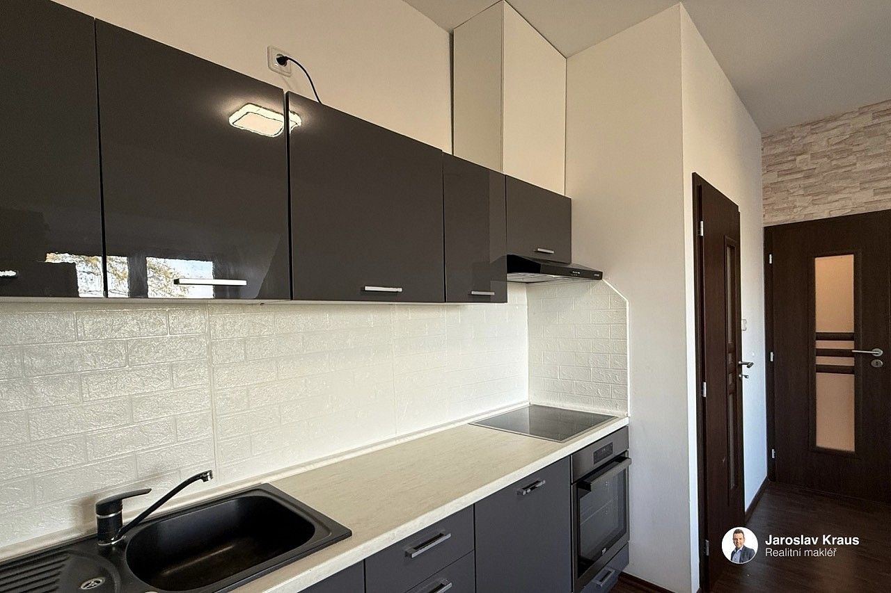 Pronájem byt 2+kk - Tyršova, Železnice, okres Jičín, 42 m² - 5