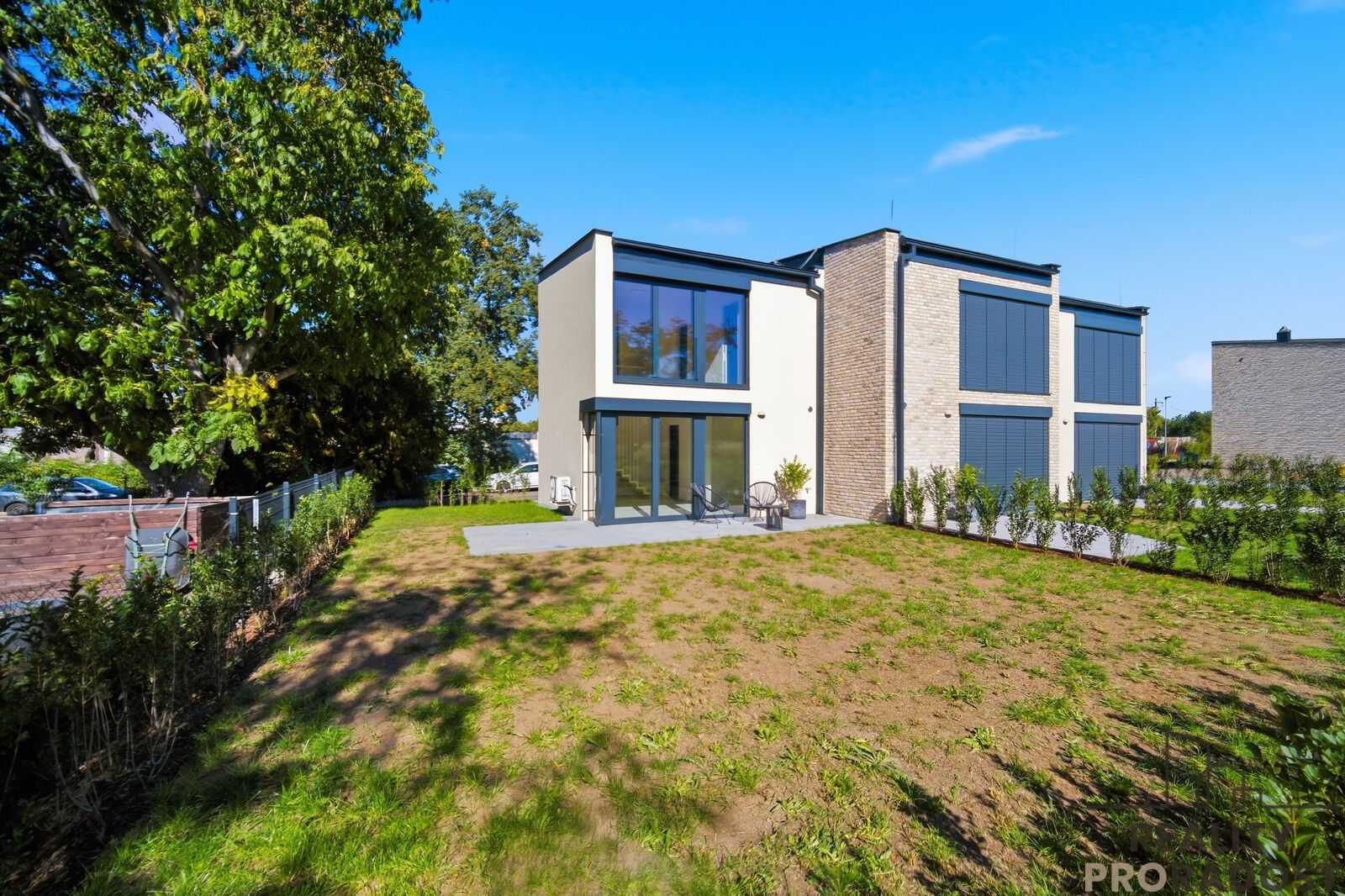 Byt, 55 m²