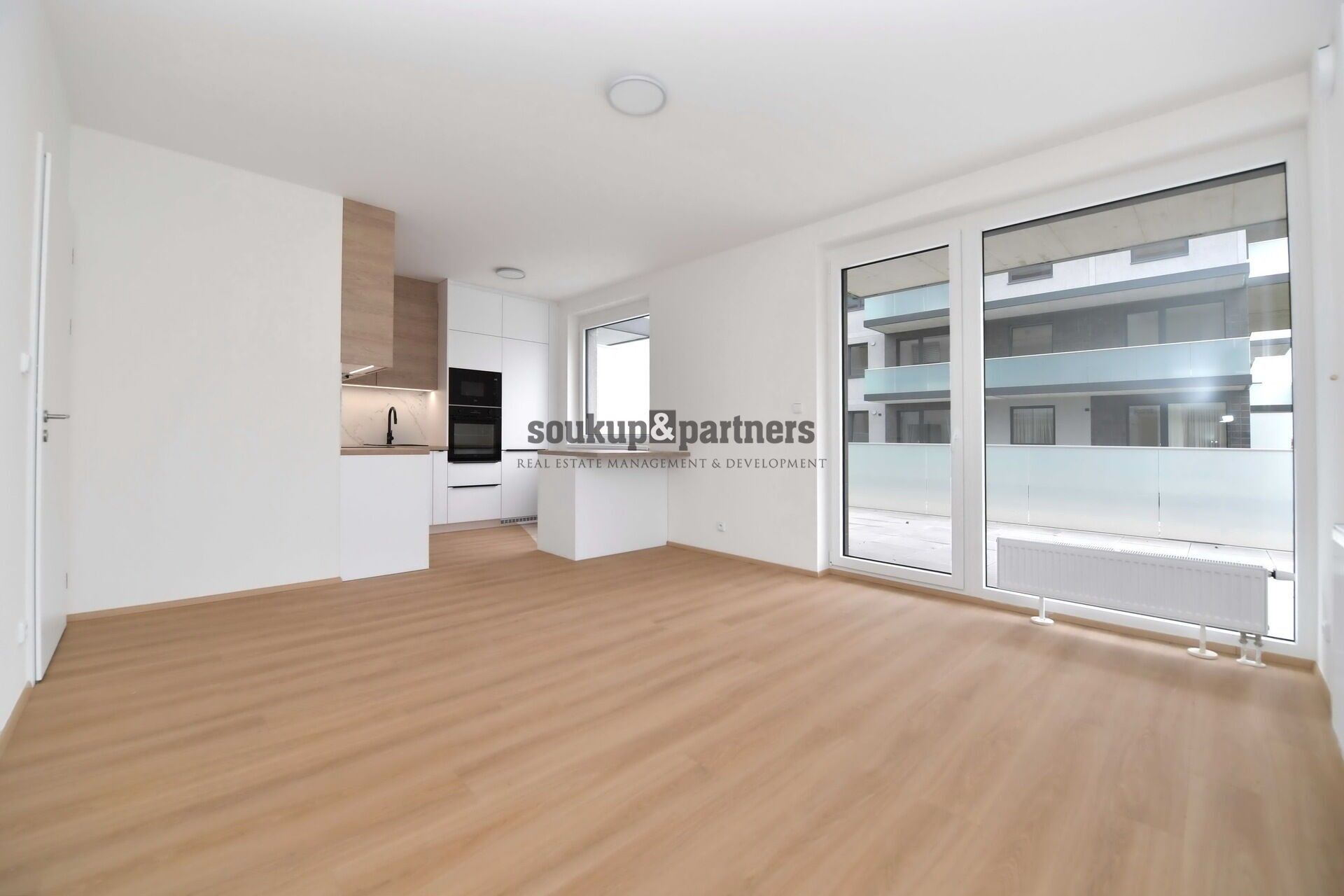 2+kk, Čakovická, Praha, 52 m²