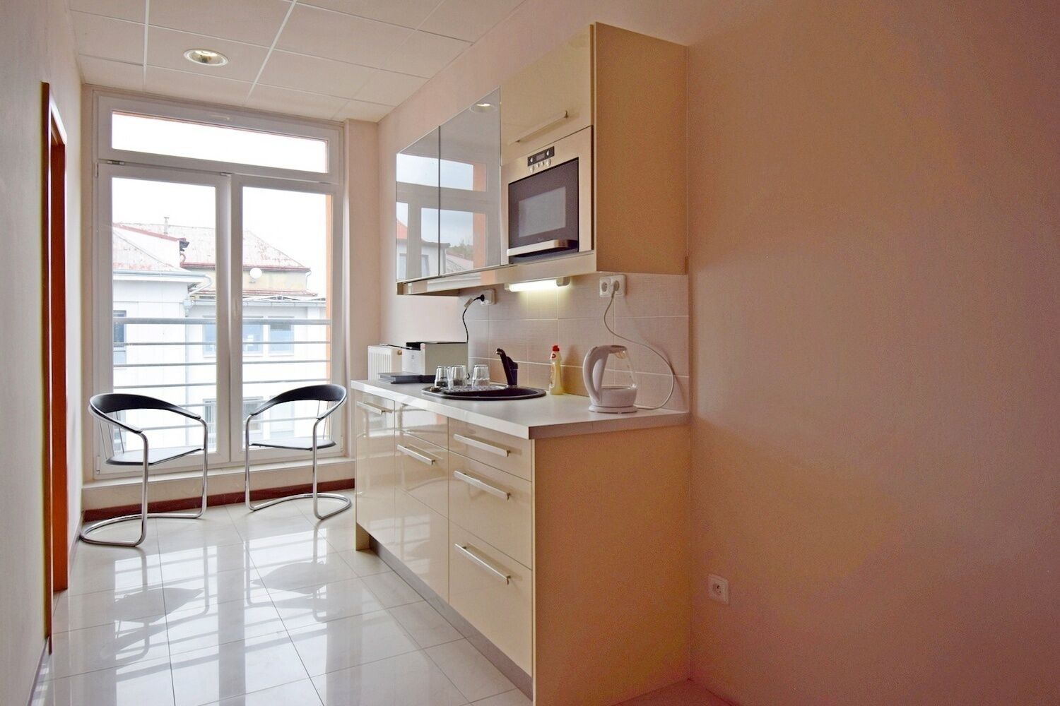 Kancelář · 65 m² · Vrážská, Praha - 4