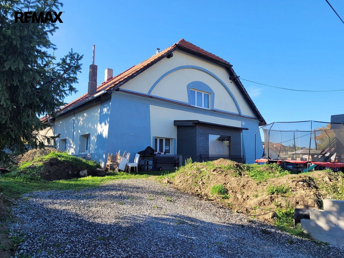 Rodinné domy, Všeradice, okres Beroun, 262 m² - 1