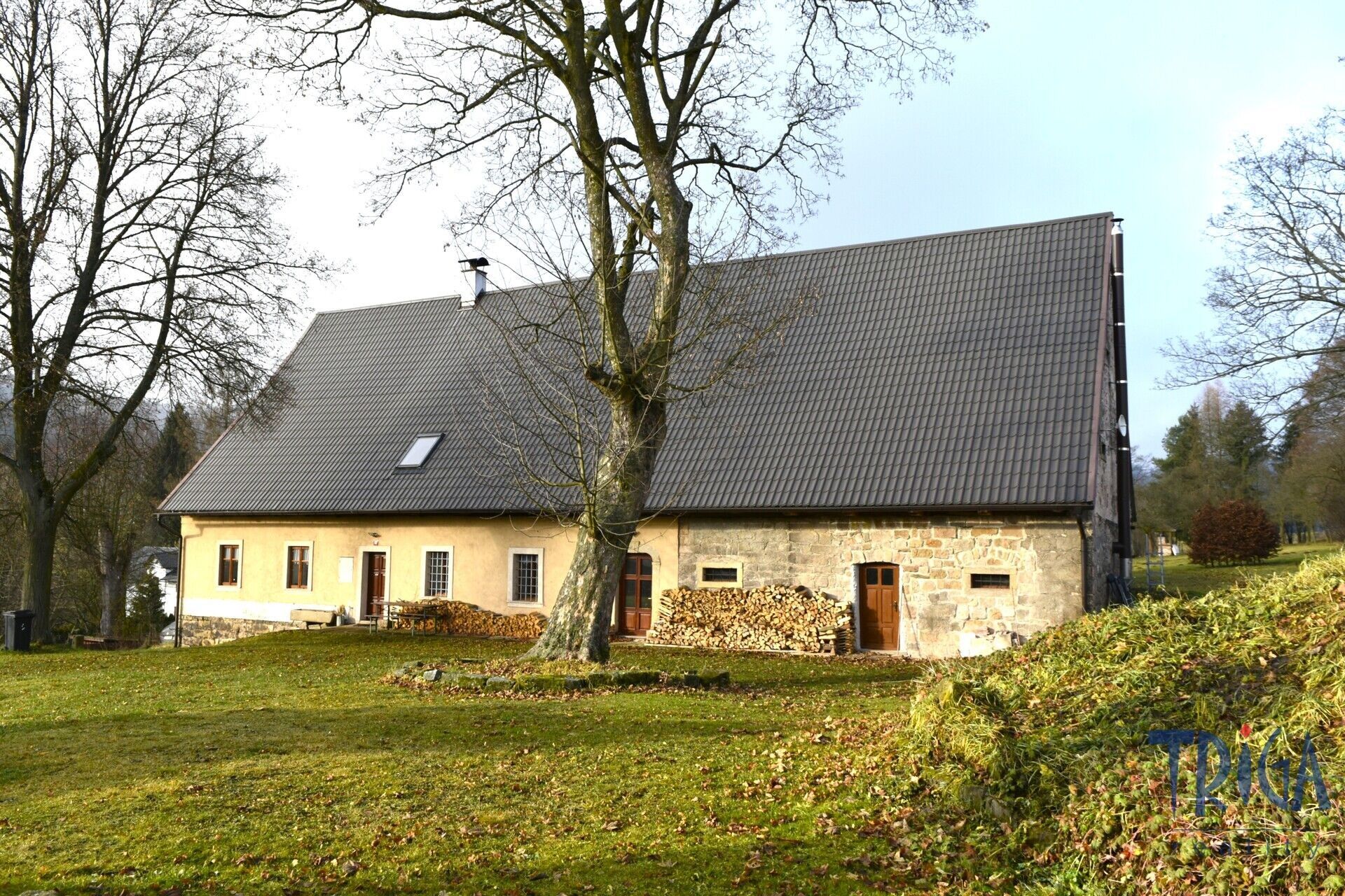 Rodinné domy, Vernéřovice, 280 m²