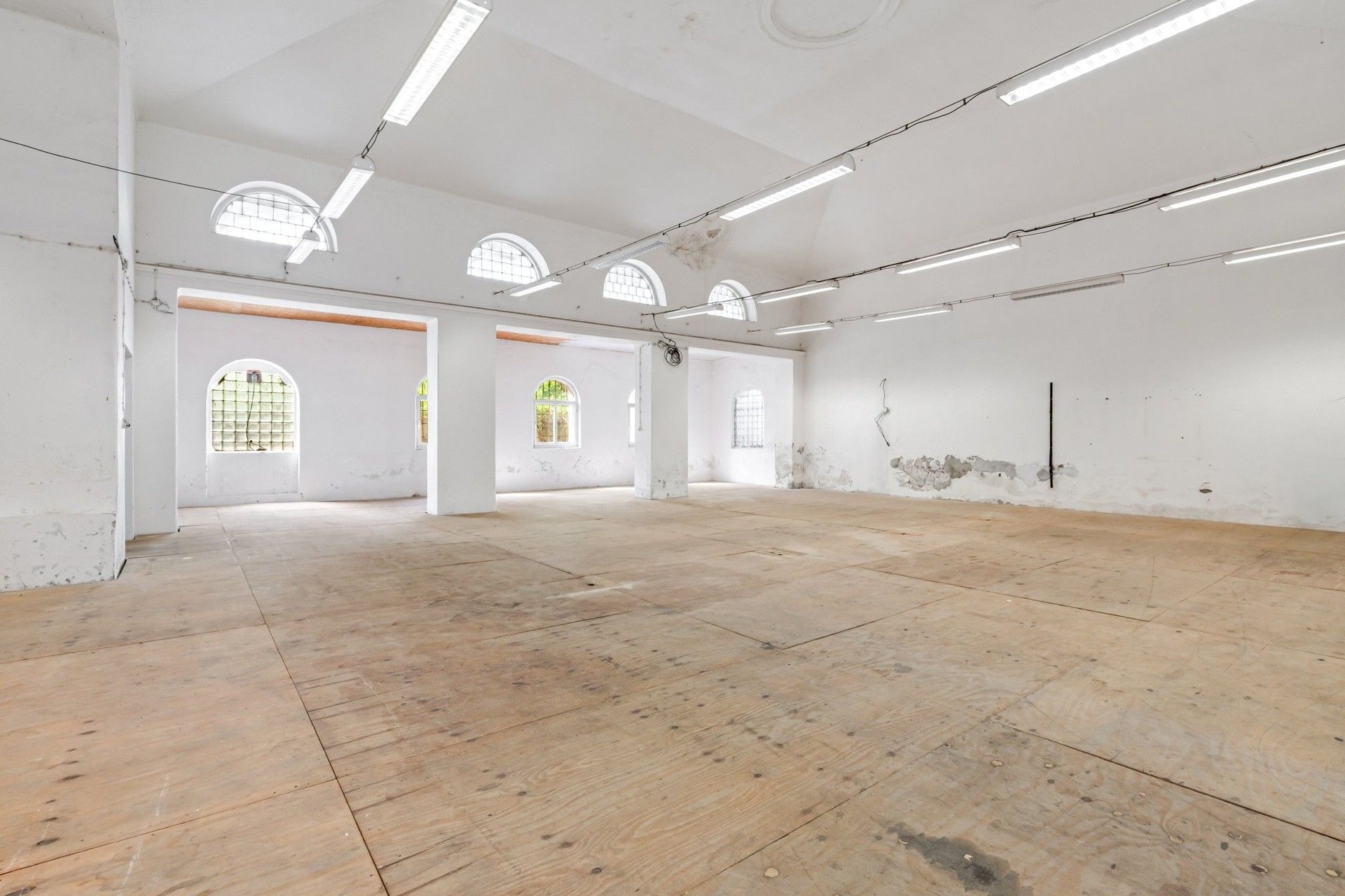 Prodej sklad - Olšinky, Ústí nad Labem, 411 m²