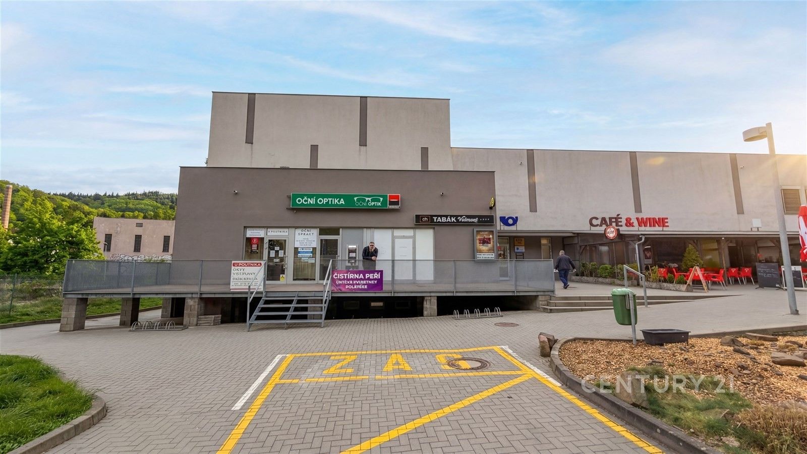 Obchodní prostory, Nádražní 115, Adamov, 140 m²