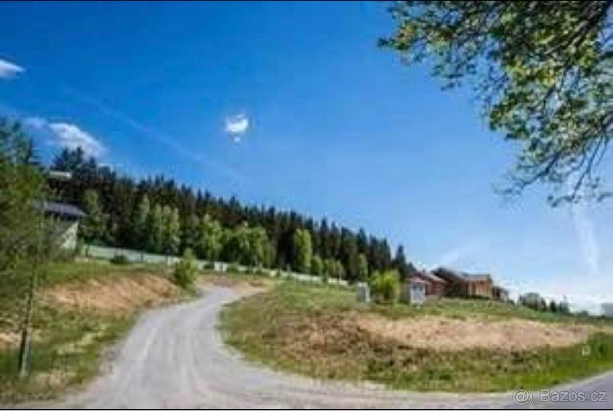 Stavební pozemek, Mariánské Lázně – pohled 2