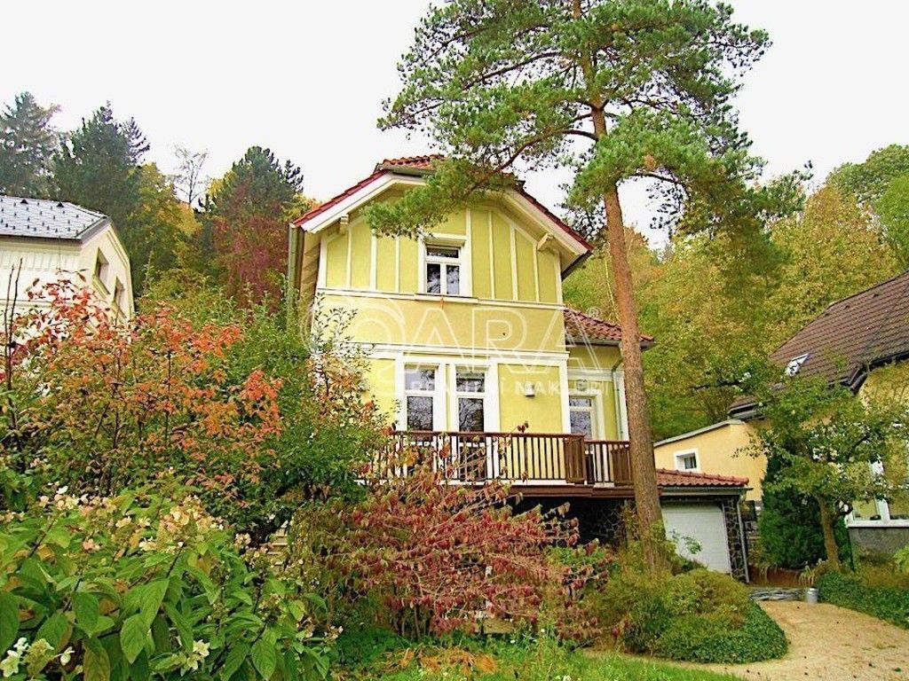 Pronájem rodinný dům - K Belvederu, Praha, 159 m²