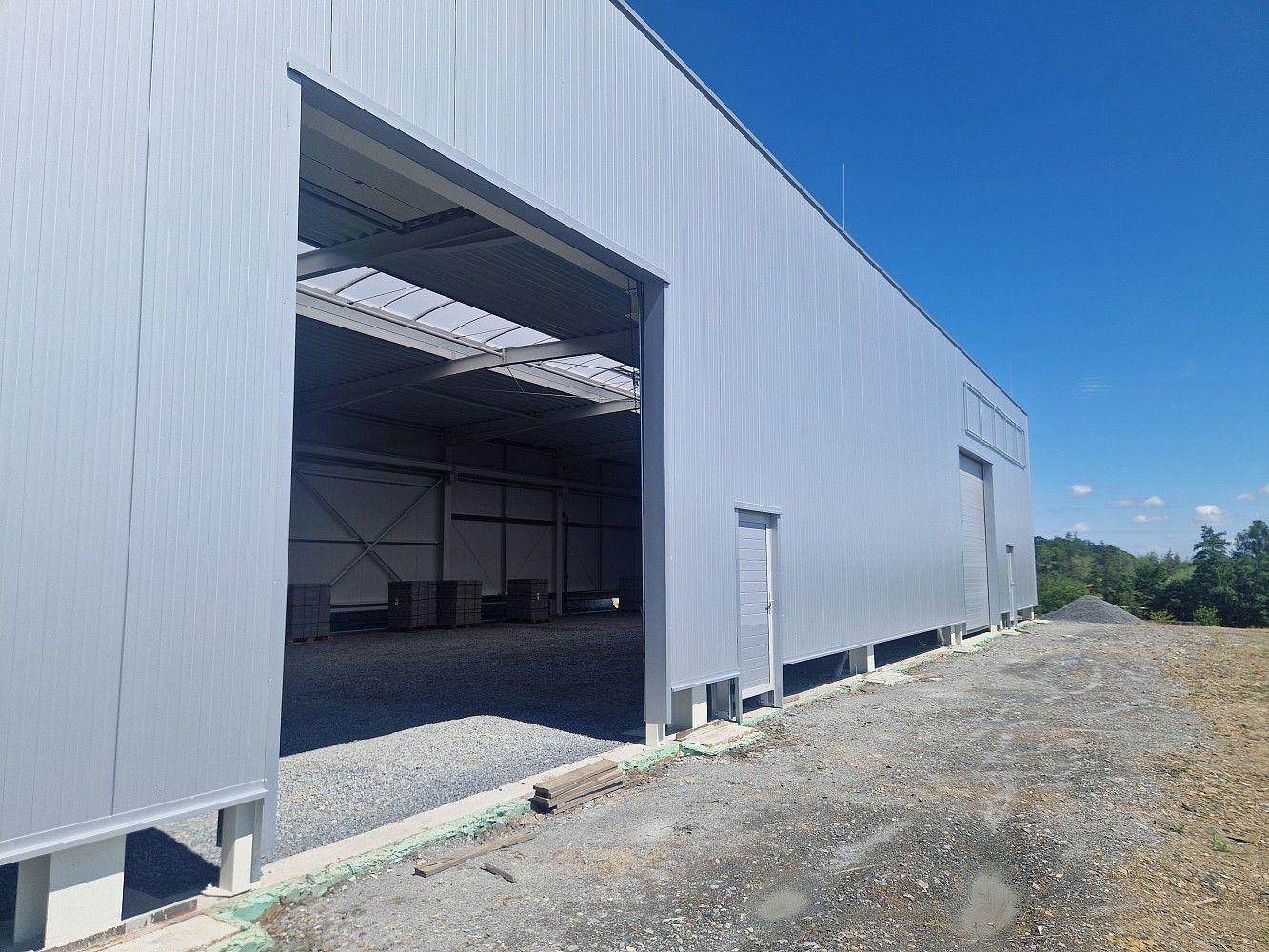 Sklady, Hrabyně, okres Opava, 520 m² - 2
