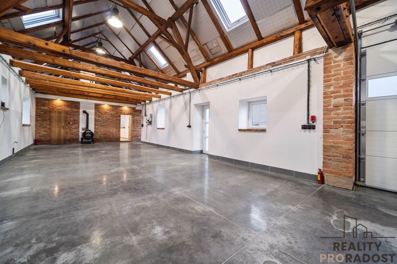 Sklady, V Uličce, Pardubice Popkovice, 550 m² - 2