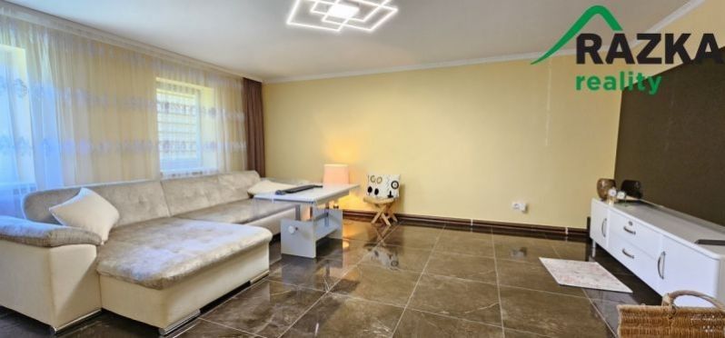 Prodej rodinný dům - Labuť, Staré Sedliště, 192 m² - 5