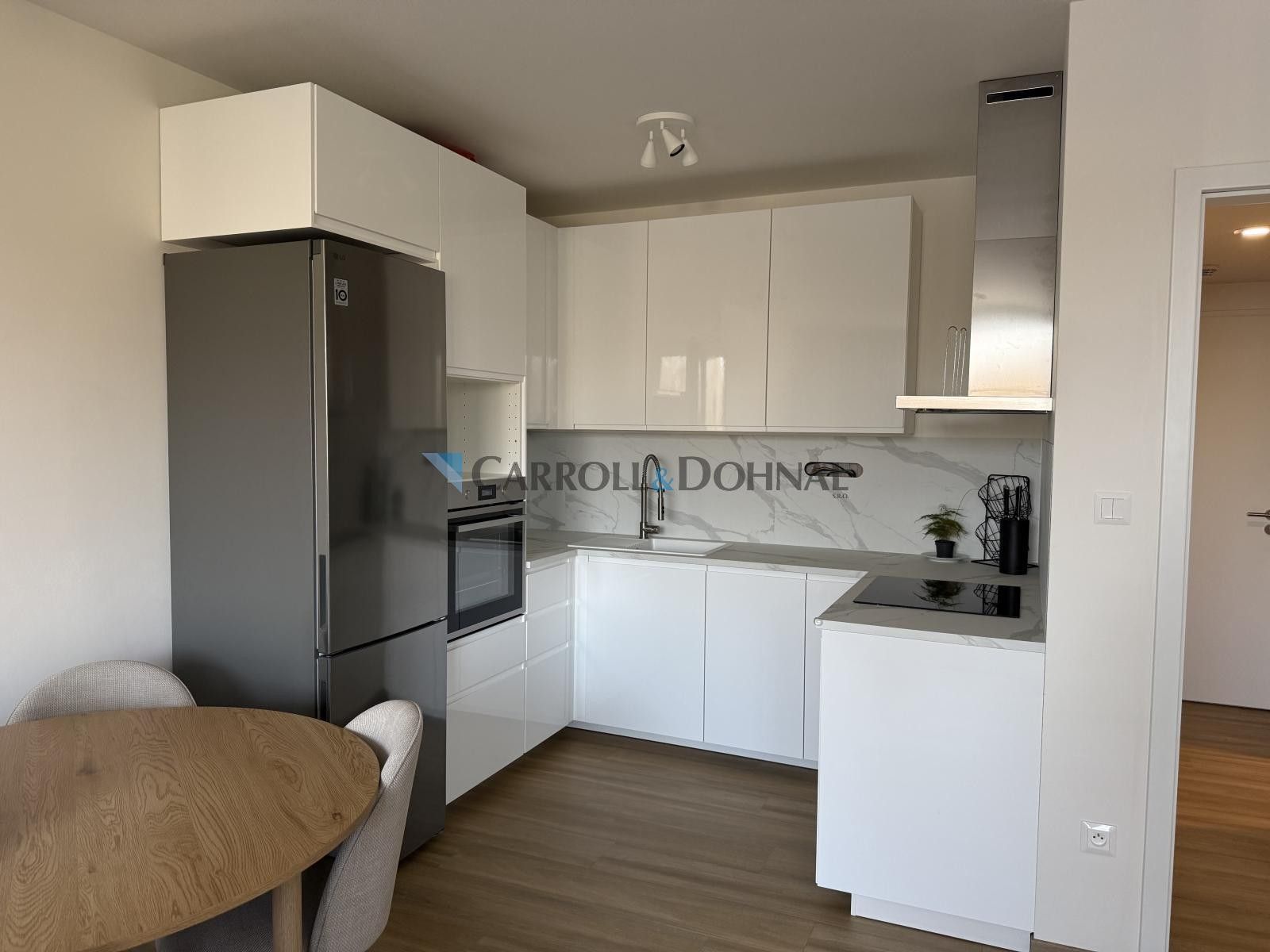 Pronájem byt 2+kk - U Hájenky, Ostrava, 56 m²