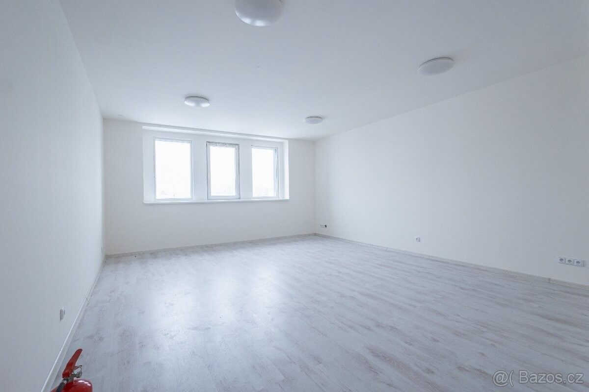 Kanceláře, Teplice, 415 01