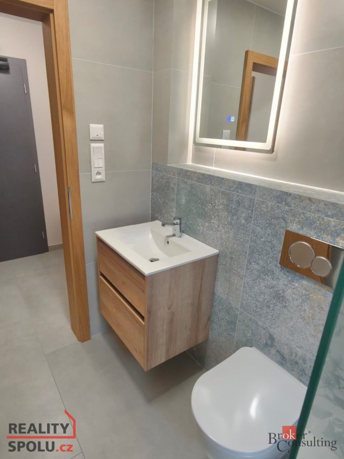 Pronájem byt 1+kk - Domažlická, Plzeň, 25 m² - 5