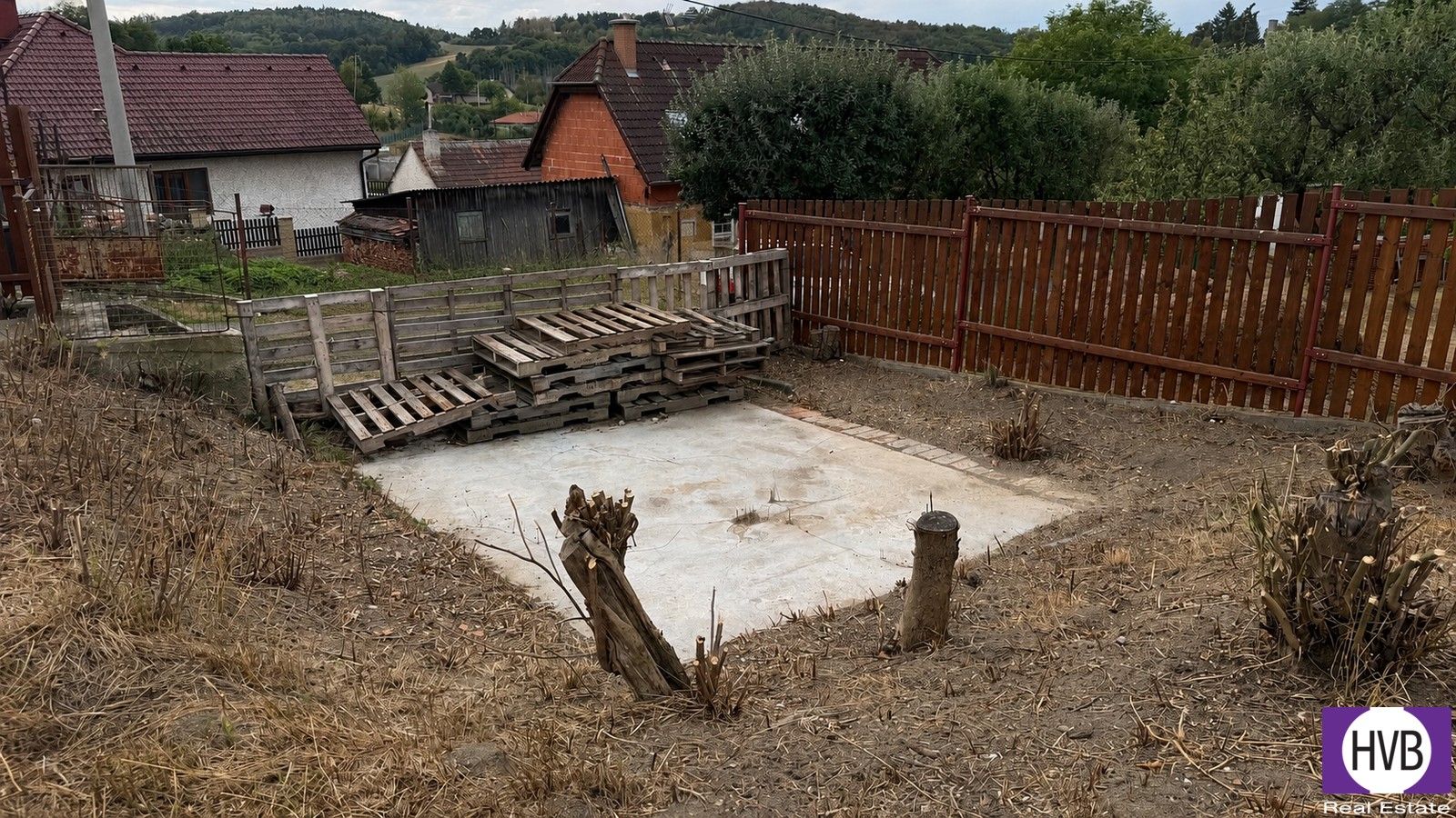 Zahrada · 364 m² · Krňany - 4