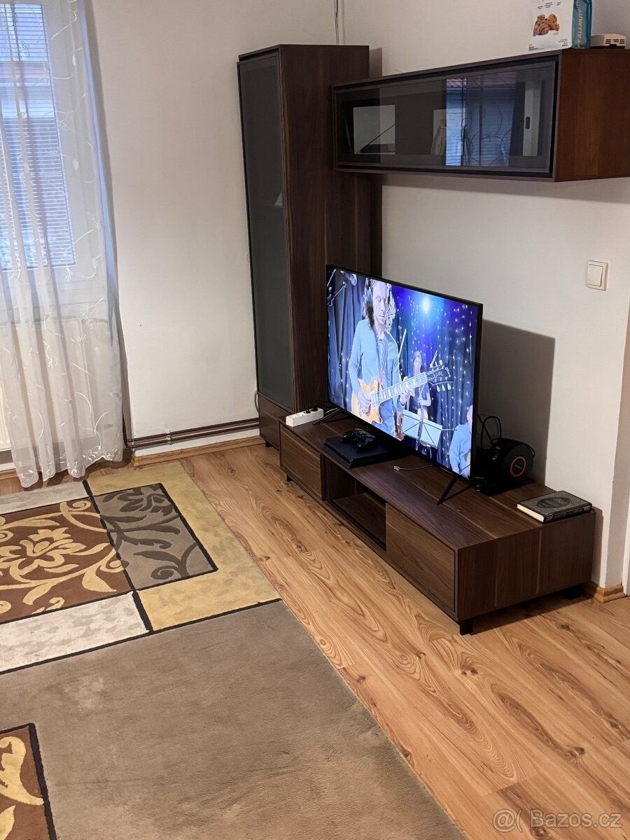 Pronájem byt - Kožichovice, 674 01