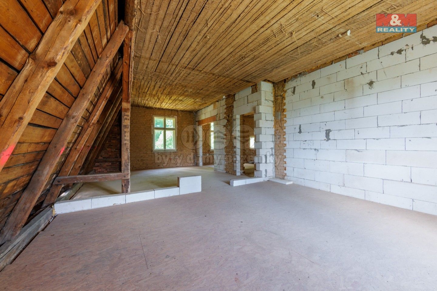 Prodej rodinný dům - Doubrava, Lipová, 194 m²